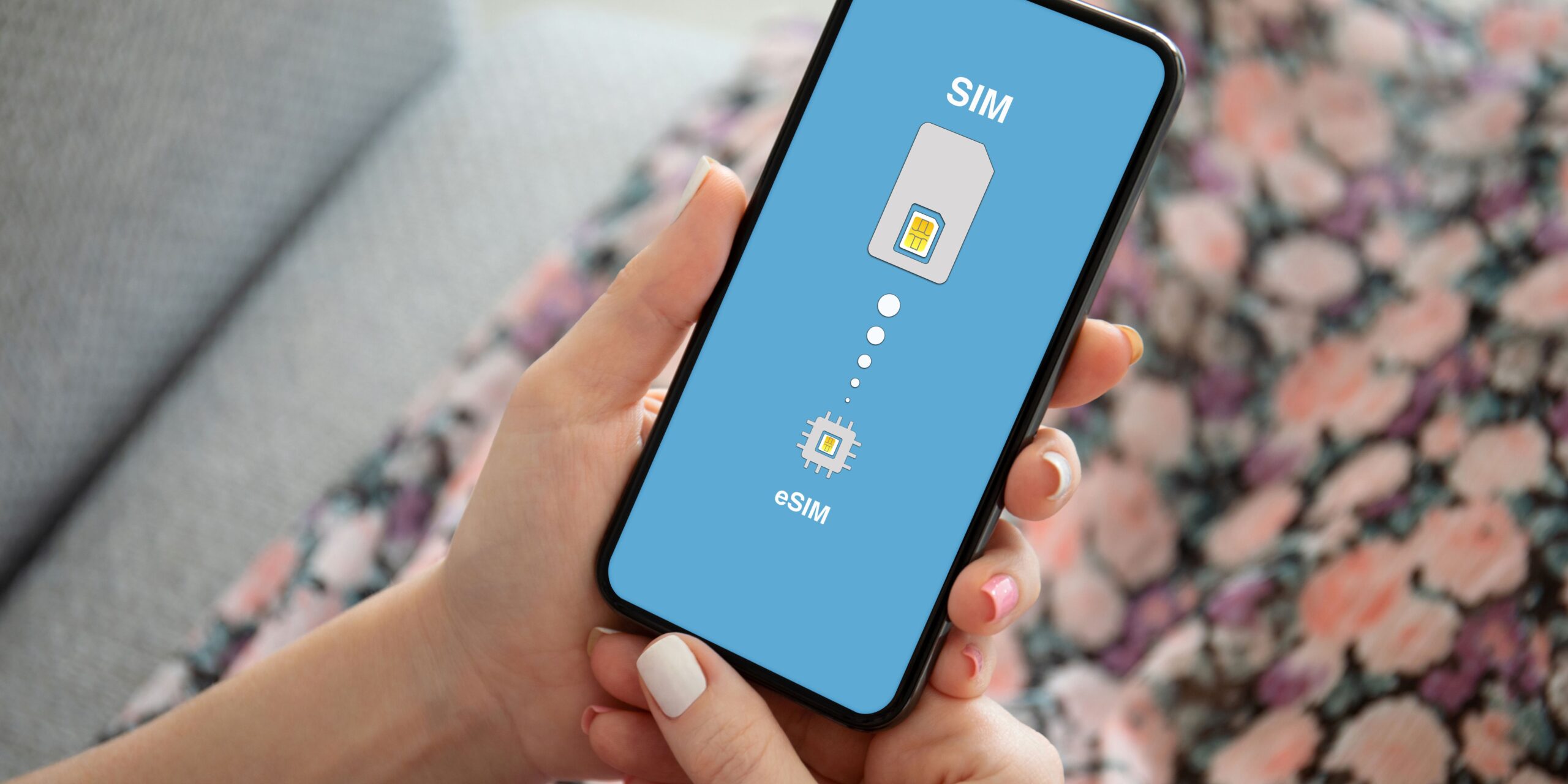 eSIM stay connected outside