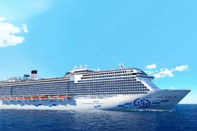 Aroya cruise ship sailing at sea